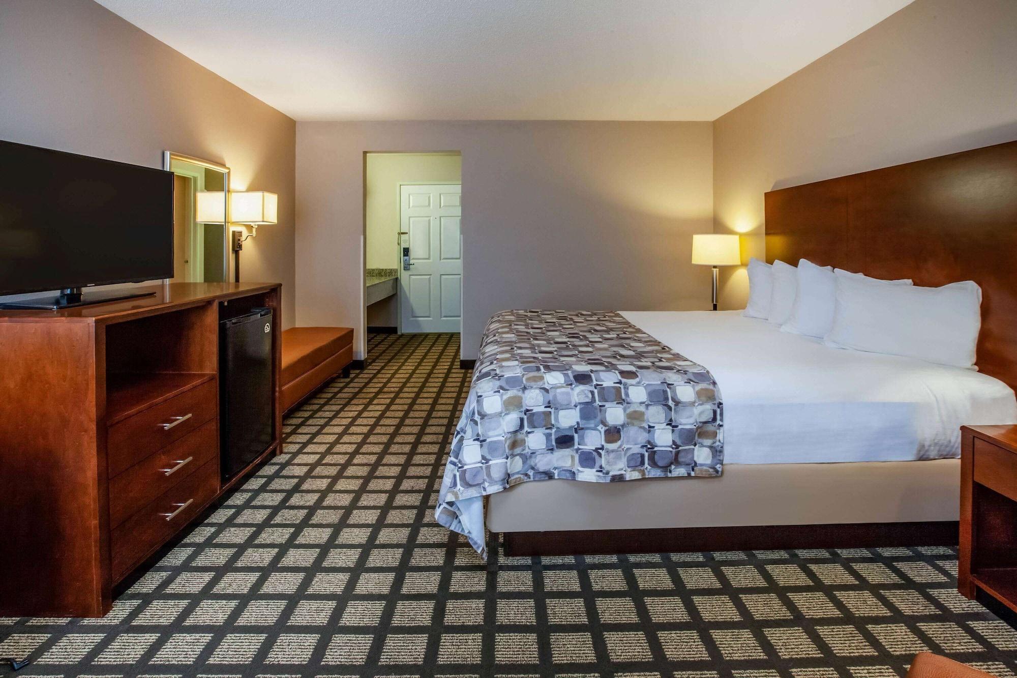 Baymont By Wyndham Mackinaw City Bagian luar foto