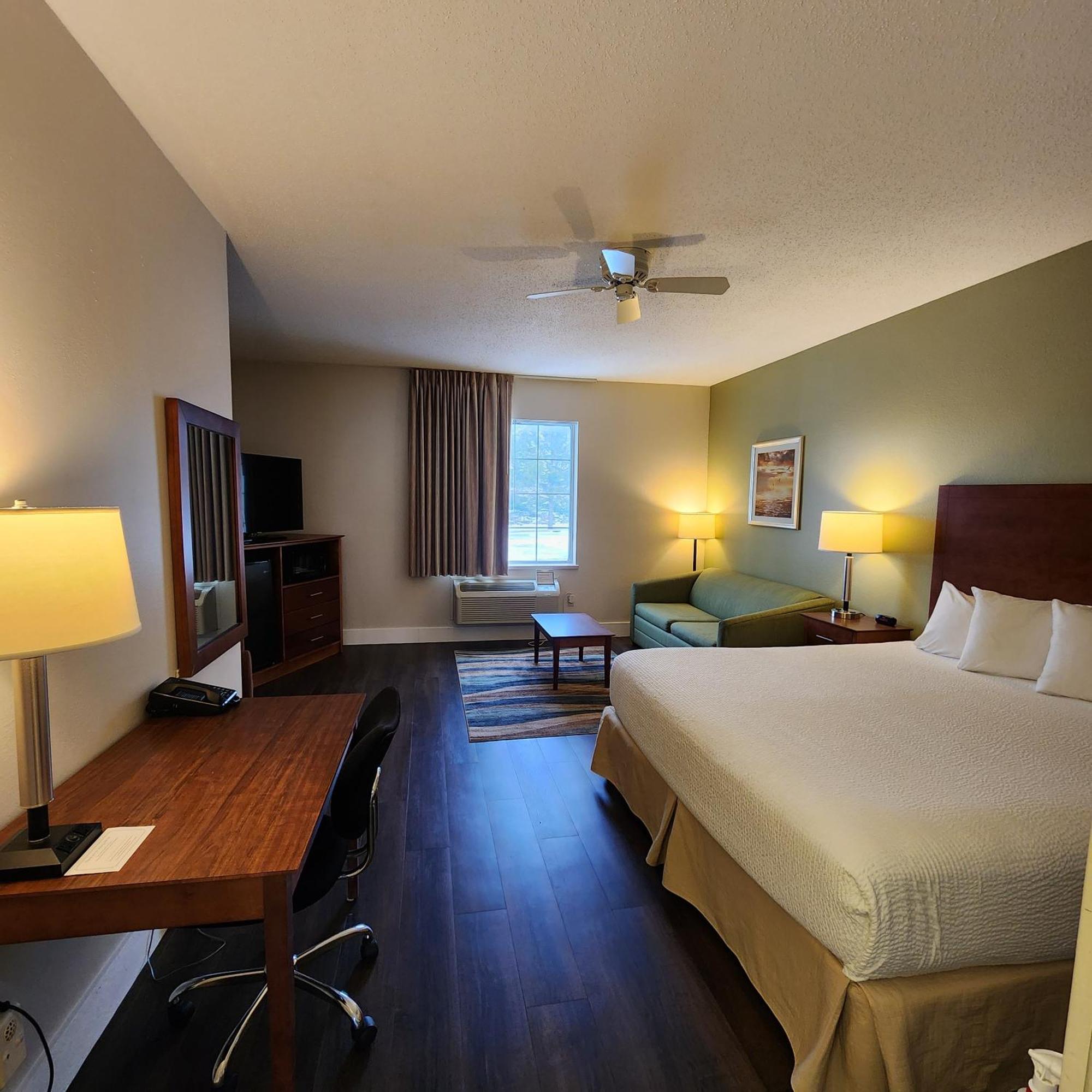 Baymont By Wyndham Mackinaw City Bagian luar foto
